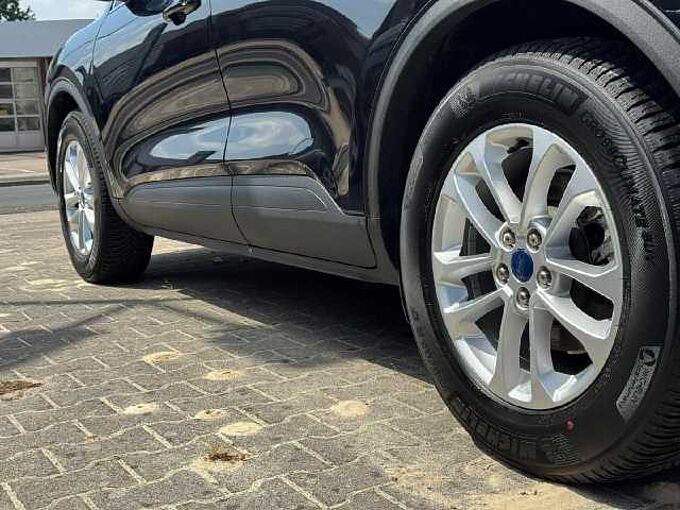 Ford Kuga Titanium X *Pano-HUD-eHeck-4xSHZ*