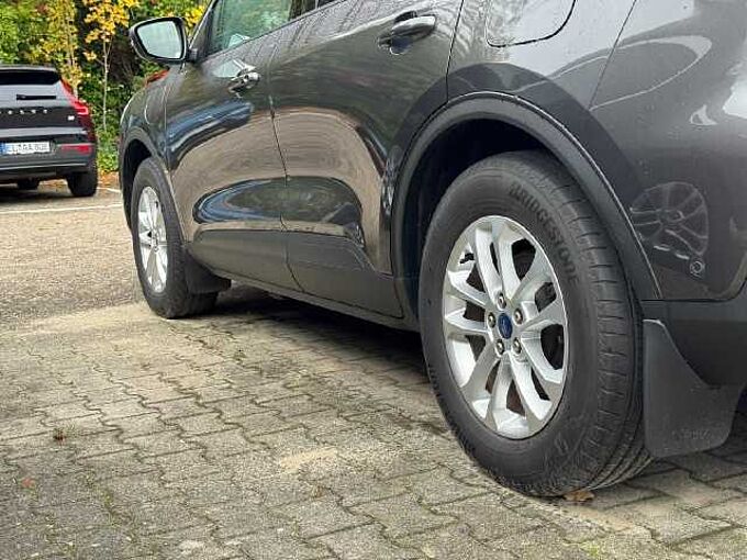 Ford Kuga Plug-In Hybrid Titanium *AHK-LED-SHZ*