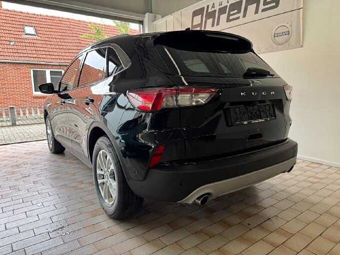 Ford Kuga Plug-In Hybrid Titanium