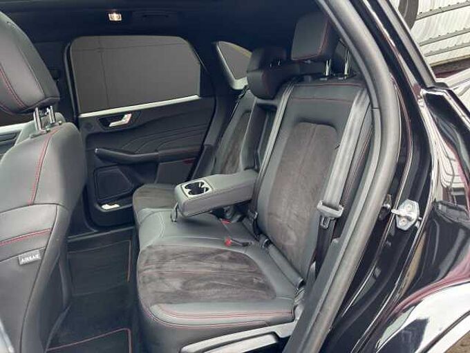 Ford Kuga Plug-In Hybrid ST-Line X
