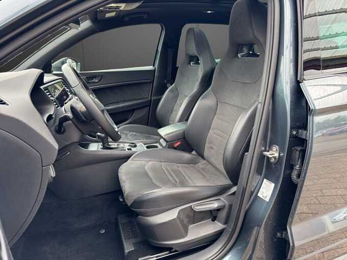 CUPRA Ateca 4Drive *AHK-GJR-Pano*