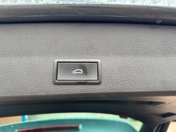 CUPRA Ateca 4Drive *AHK-GJR-Pano*