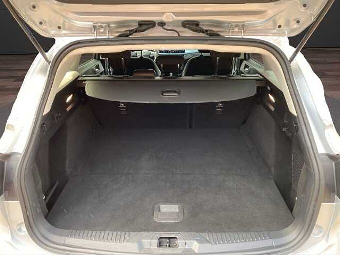 Ford Focus Turnier Active *Kamera-SHZ-Navi*