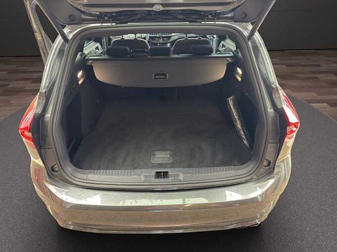 Ford Focus Turnier ST-Line X *18Zoll-GJR-eHeck-LED*