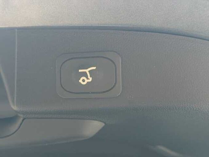 Ford Focus Turnier ST-Line X *18Zoll-GJR-eHeck-LED*