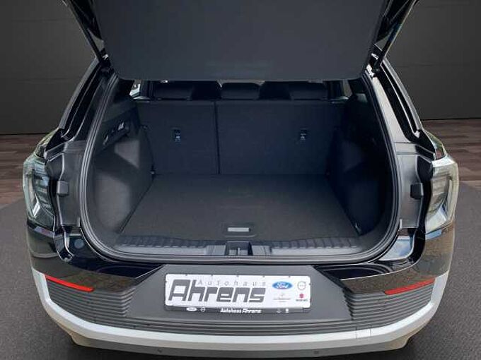 Ford Explorer Select RWD