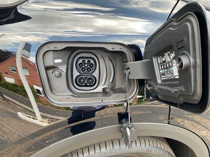 Ford Explorer Select RWD
