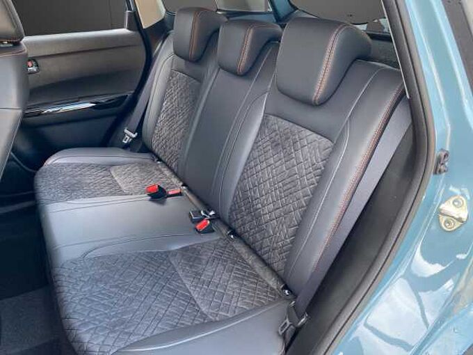 Suzuki Vitara X-ITE Comfort + Benzin Hybrid