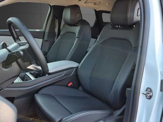 Ford Explorer Premium RWD