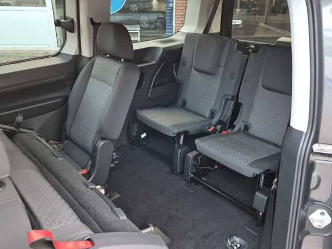 Ford Grand Tourneo Connect Titanium