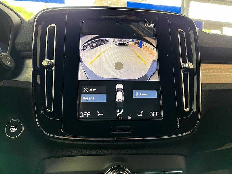 Volvo XC 40 XC40 Plus Dark Recharge Plug-In Hybrid 2WD *H&K-SH