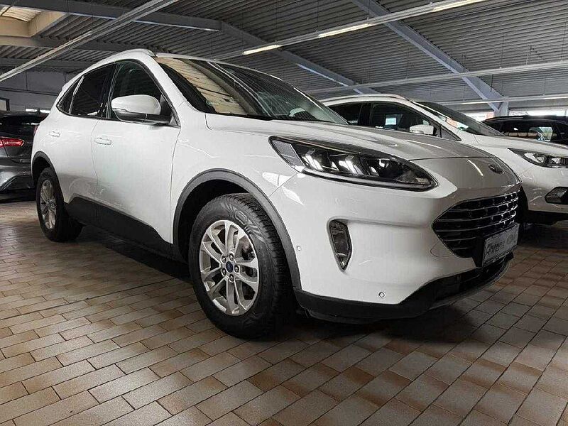 Ford Kuga Titanium *GJR-4xSHZ-Kamera-ACC*