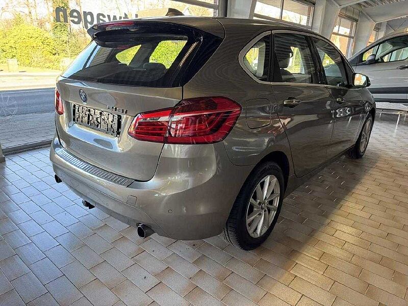 BMW 220 Active Tourer i Advantage *AHK-SHZ*