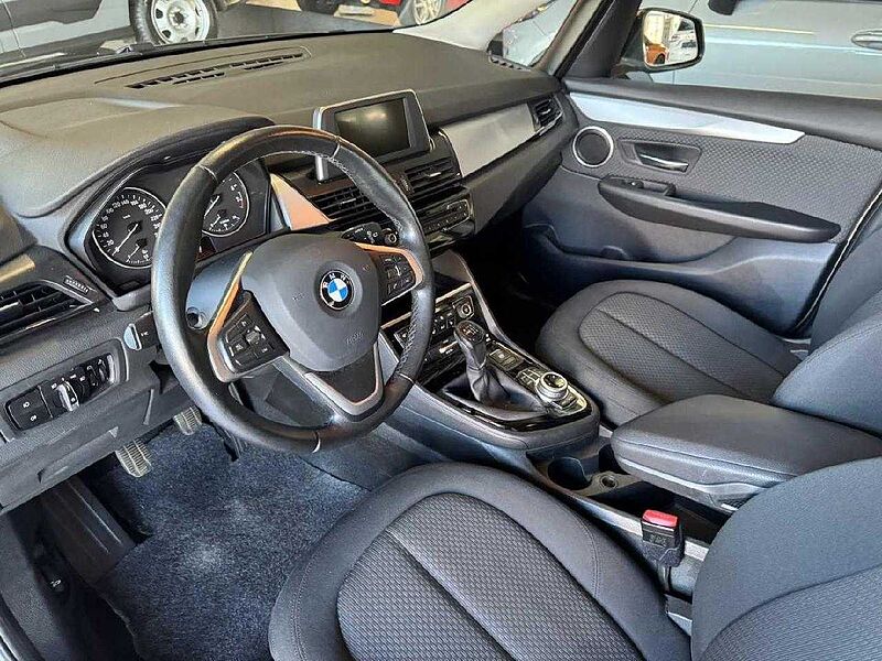 BMW 220 Active Tourer i Advantage *AHK-SHZ*