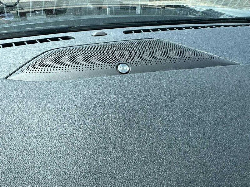 Ford Kuga Titanium X *Pano-HUD-eHeck-4xSHZ*