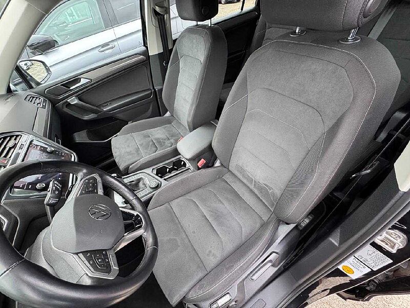Volkswagen Tiguan Allspace Life 4Motion *7Sitze-HUD-AHK-GJR*