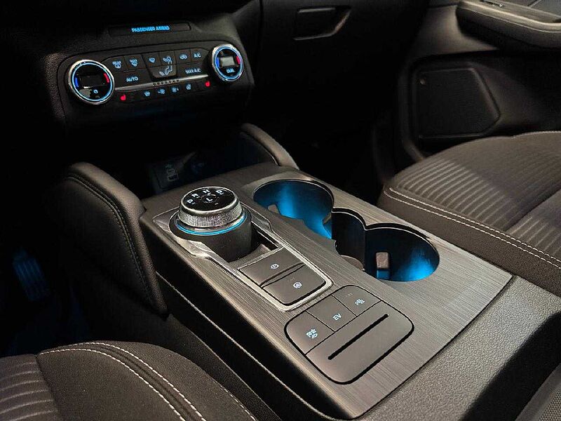 Ford Kuga Plug-In Hybrid Titanium *AHK-SHZ-Navi-eHeck*