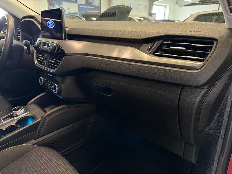 Ford Kuga Plug-In Hybrid Titanium *AHK-SHZ-Navi-eHeck*