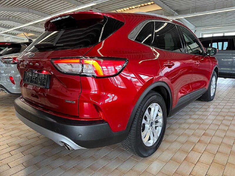 Ford Kuga Plug-In Hybrid Titanium X *AHK-Winterpaket*