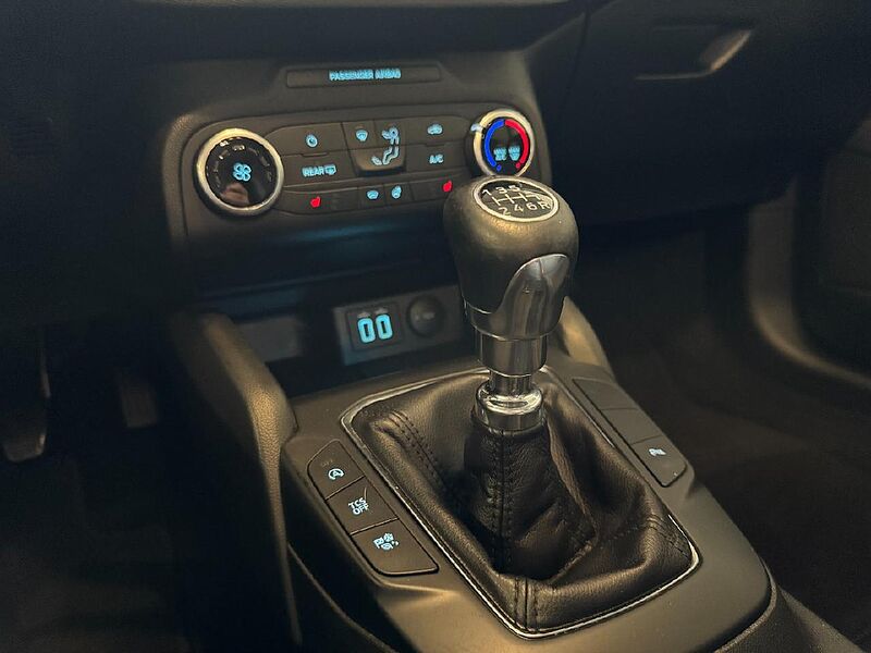 Ford Focus Turnier Cool & Connect