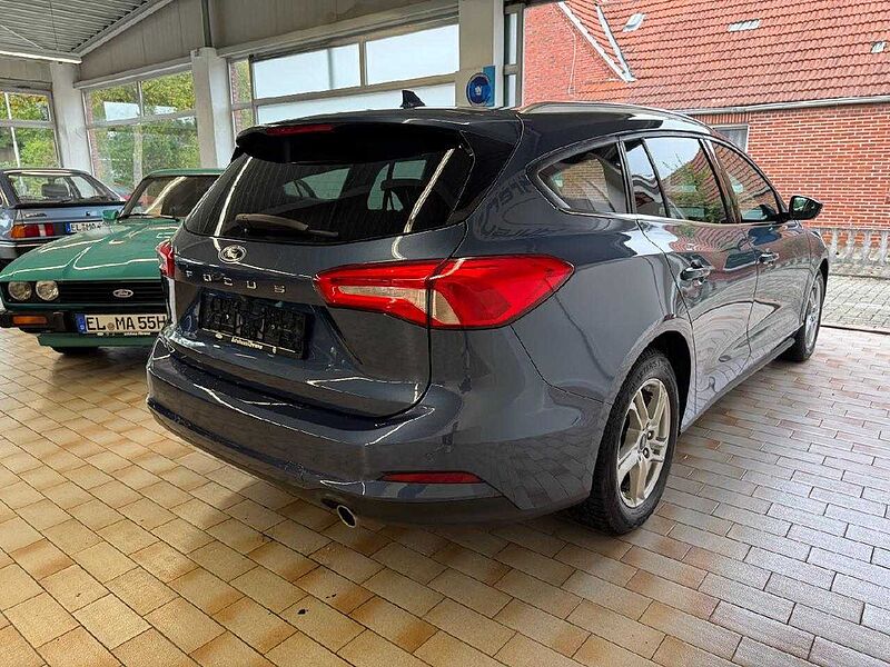 Ford Focus Turnier Cool & Connect
