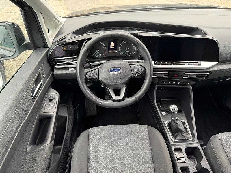 Ford Tourneo Connect Titanium