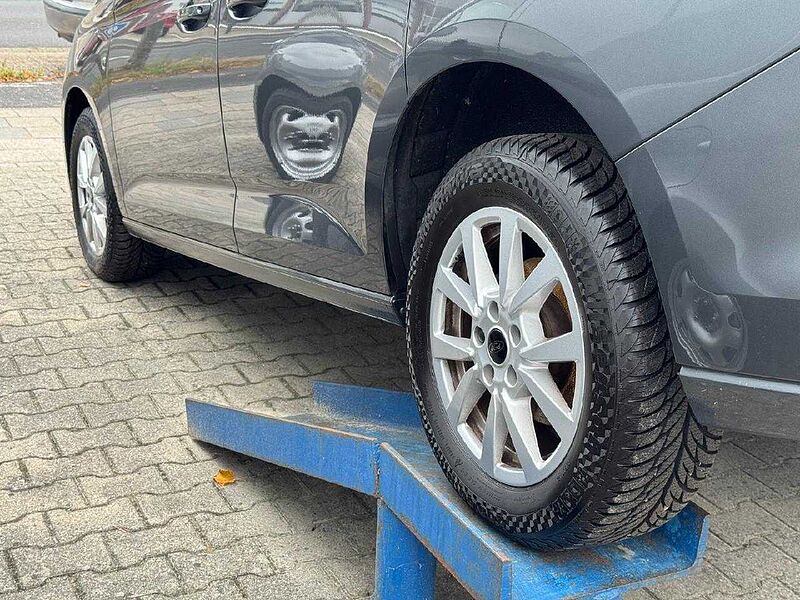 Ford Tourneo Connect Titanium