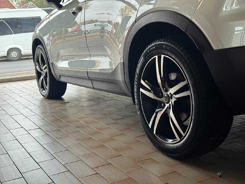 Volvo XC 40 XC40 R Design AWD