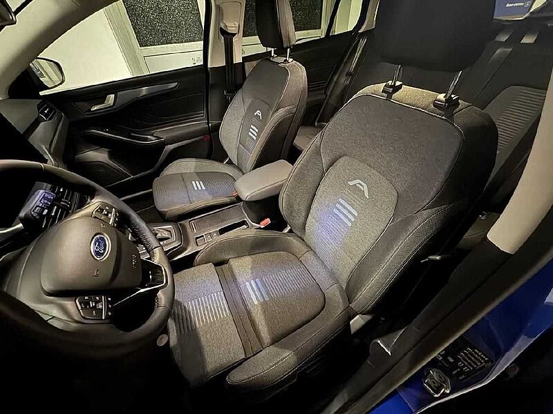 Ford Focus Turnier Active X Ergonomiesitze/ Bang & Olufsen