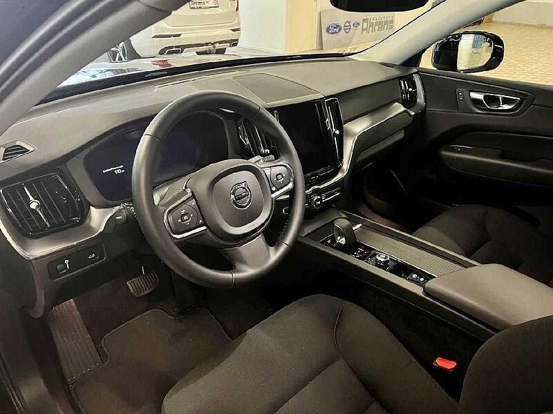 Volvo XC 60 Momentum Pro 2WD