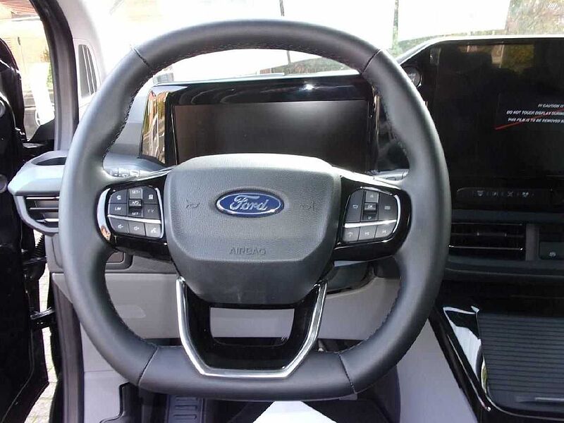 Ford Tourneo Custom Bus 320 L1 Active AWD *AHK-Pano*