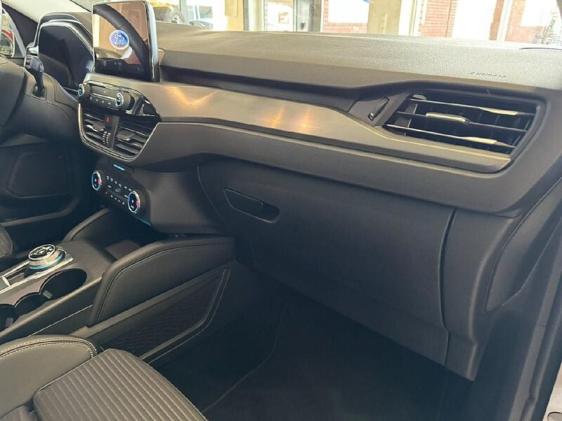 Ford Kuga Titanium AWD Automatik