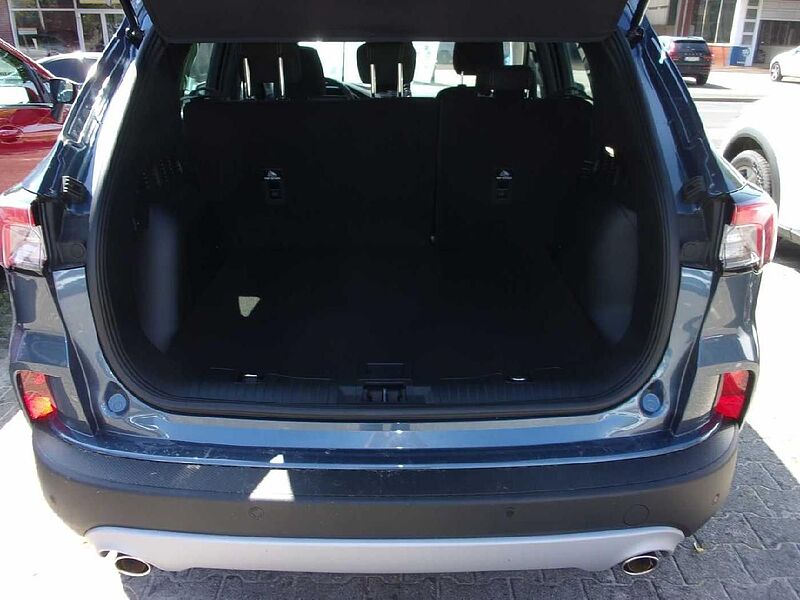 Ford Kuga Cool & Connect *GRA-GJR-SHZ*