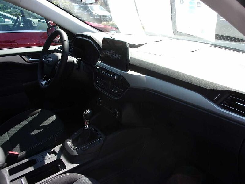 Ford Kuga Cool & Connect *GRA-GJR-SHZ*