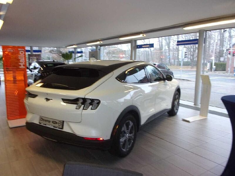 Ford Mustang Mach-E Basis *360°-eHeck-B&O*