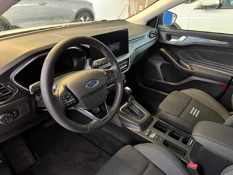 Ford Focus Lim. Active X *GJR-Kamera-LED-Navi*