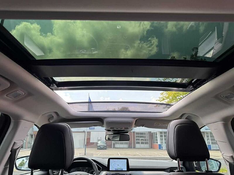 Ford Kuga Titanium X *Pano-HUD-eHeck-4xSHZ*