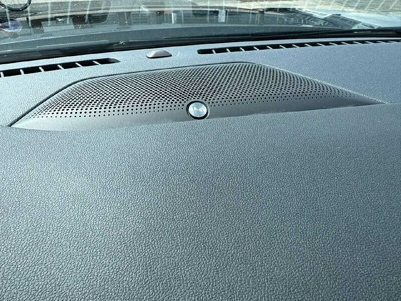 Ford Kuga Titanium X *Pano-HUD-eHeck-4xSHZ*