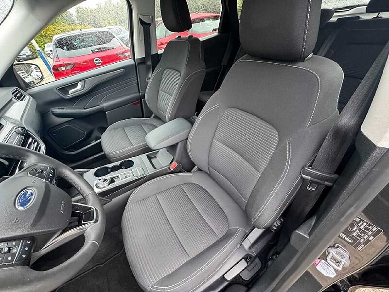 Ford Kuga Plug-In Hybrid Titanium *AHK-LED-SHZ*