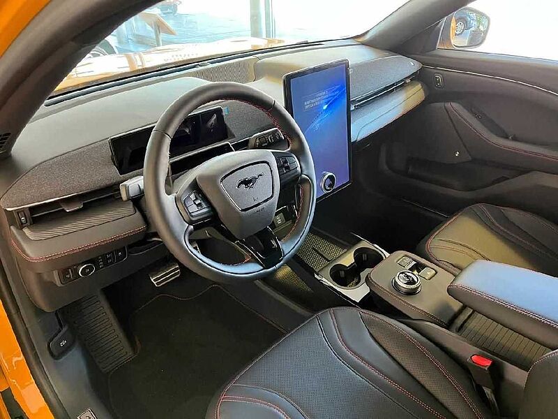 Ford Mustang Mach-E Premium AWD