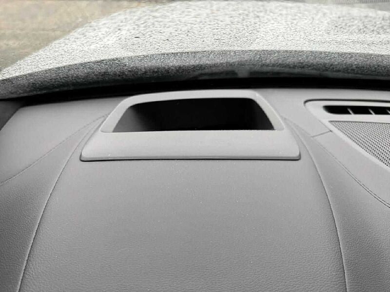 Volvo XC 90 Ultimate Dark Recharge Plug-In Hybrid AWD