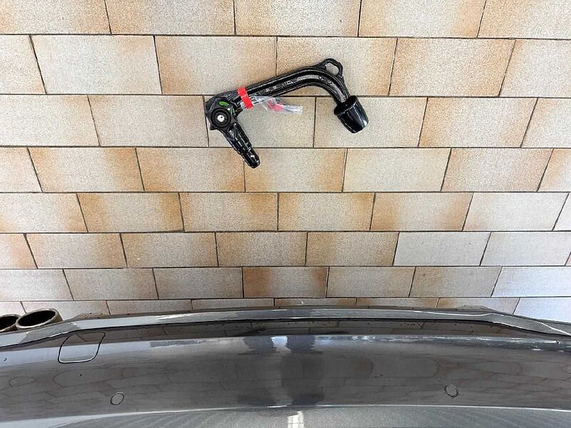 Ford Focus Turnier ST-Line X *AHK-GJR-PANO*