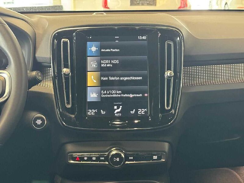 Volvo XC 40 Core 2WD *GJR-SHZ-Kamera-eHeck*