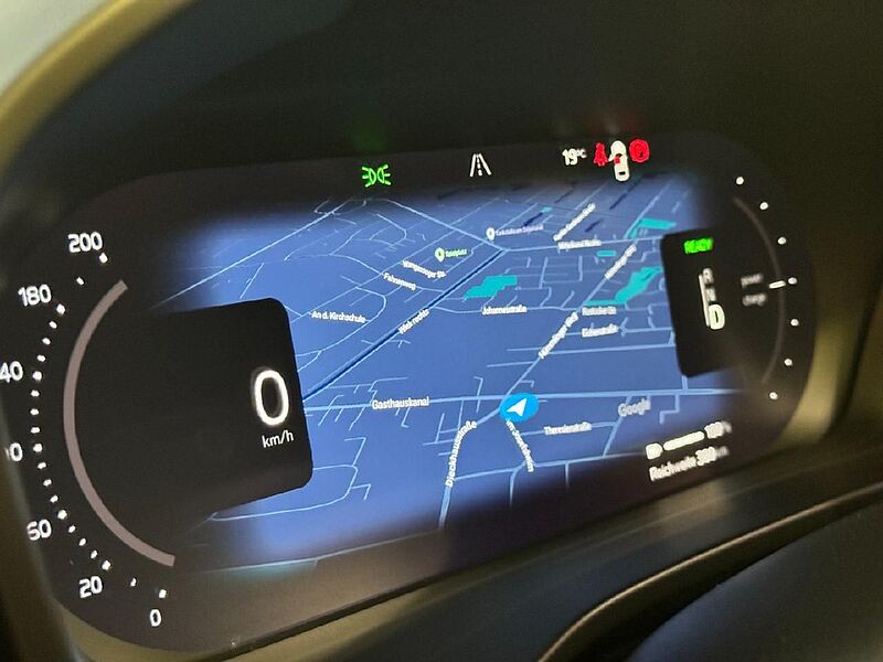 Volvo XC 40 Core Pure Electric 2WD *GJR-SHZ-Kamera*