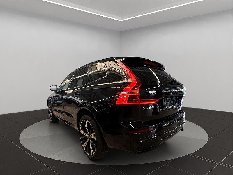 Volvo XC 60 Ultimate Dark P-HEV AWD *21'-Pano-Memory*