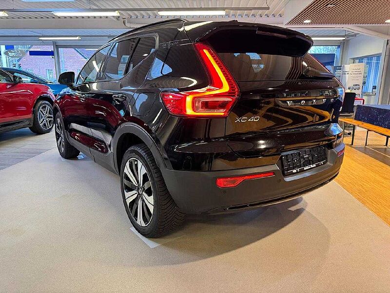Volvo XC 40 Core Recharge Pure Electric 2WD