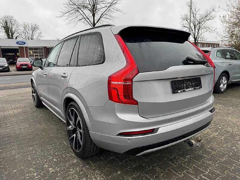 Volvo XC 90 Ultimate Dark Recharge Plug-In Hybrid AWD
