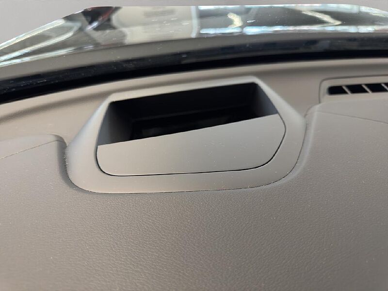 Volvo XC 60 Ultimate Dark Recharge Plug-In Hybrid AWD