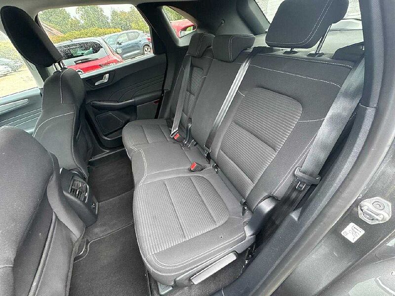 Ford Kuga Plug-In Hybrid Titanium