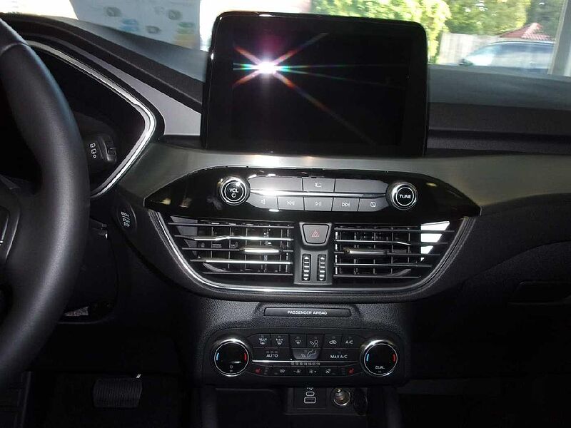 Ford Kuga Hybrid Titanium X